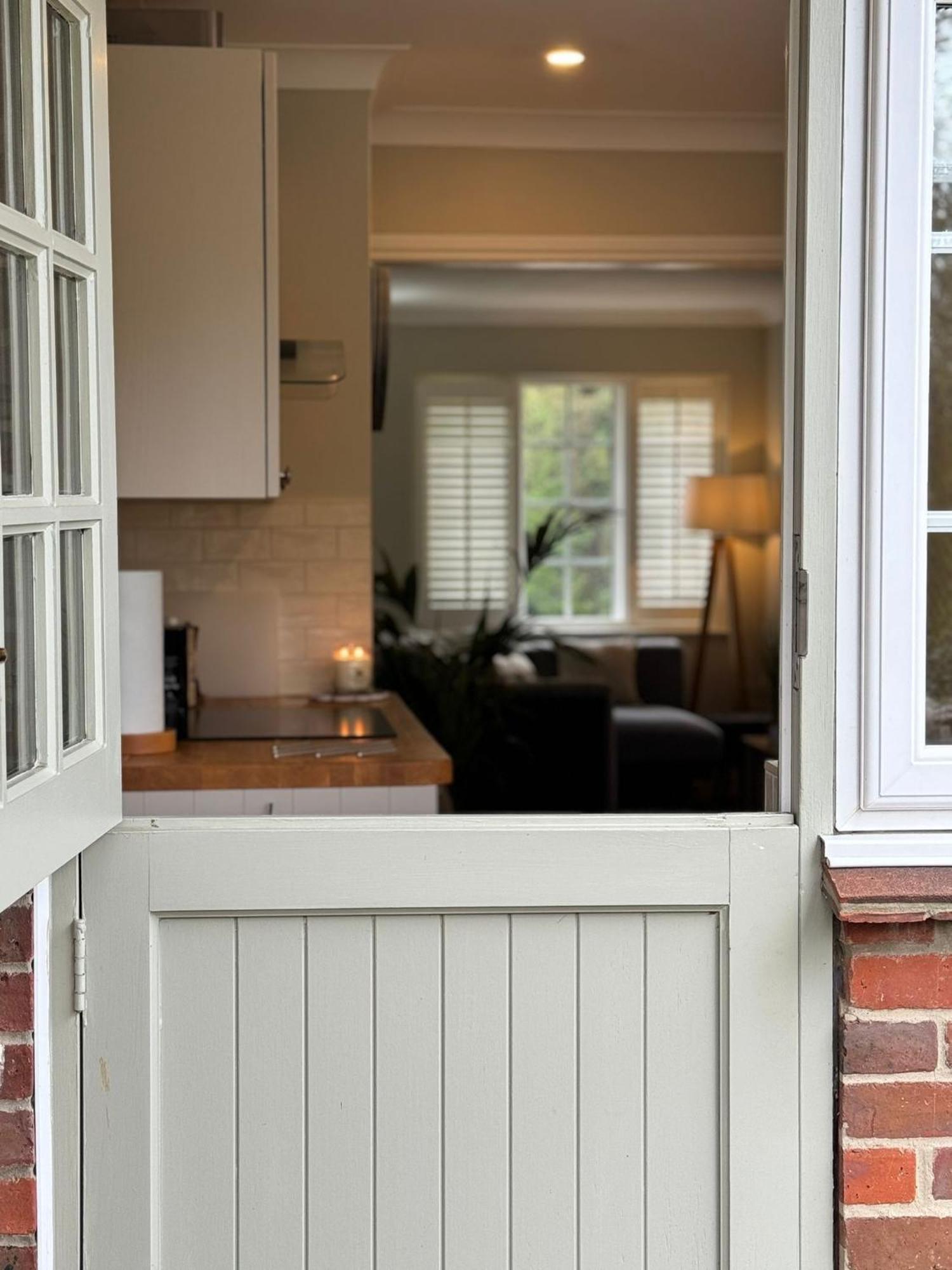 Bramley Fall Cottage: Rural Retreat near Sandy Beach Chichester Exterior photo