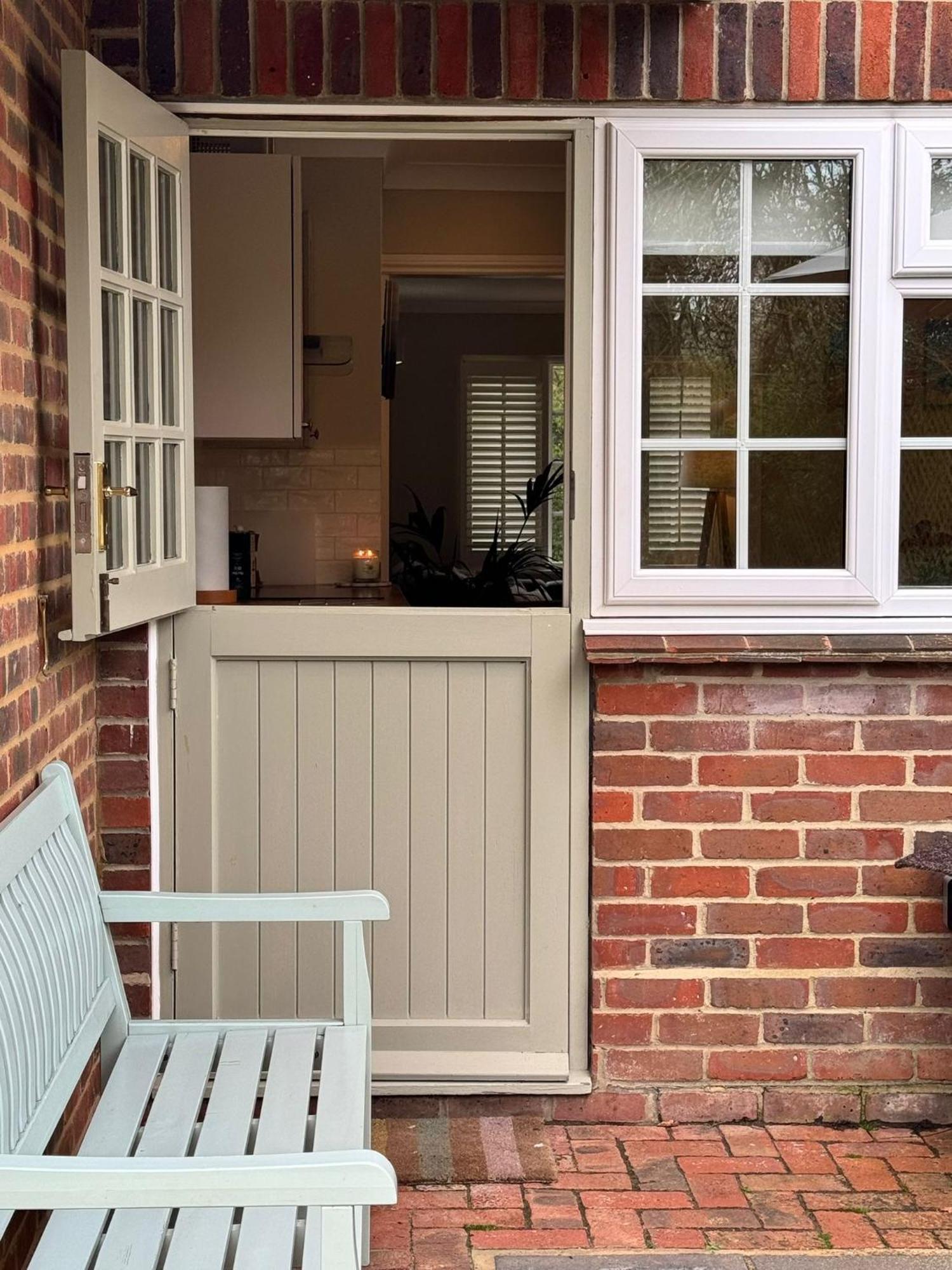 Bramley Fall Cottage: Rural Retreat near Sandy Beach Chichester Exterior photo